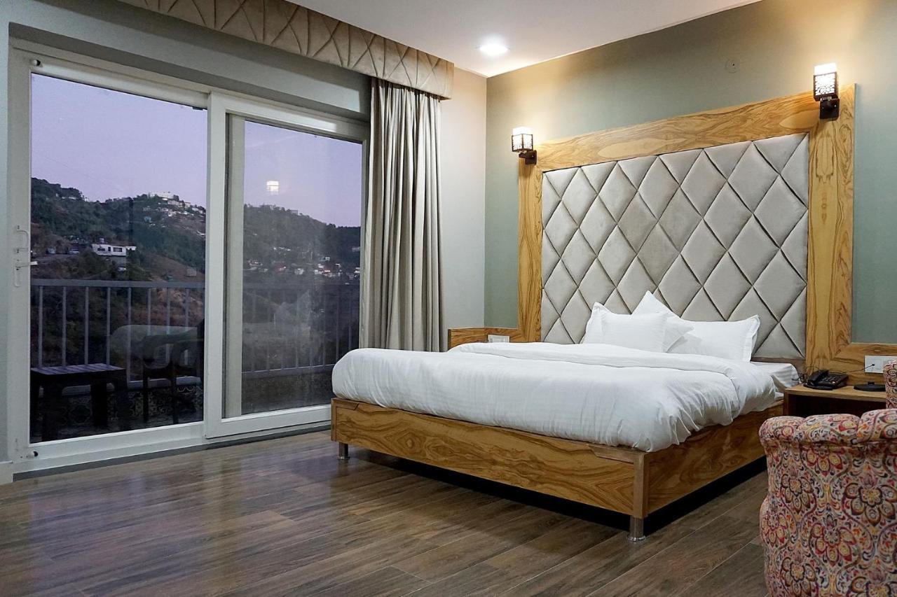 Sl Manor Hill Resort Mussoorie Buitenkant foto