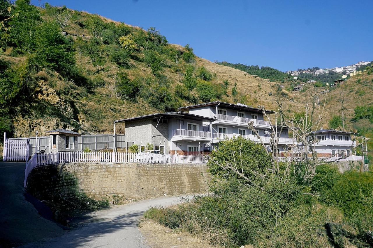 Sl Manor Hill Resort Mussoorie Buitenkant foto