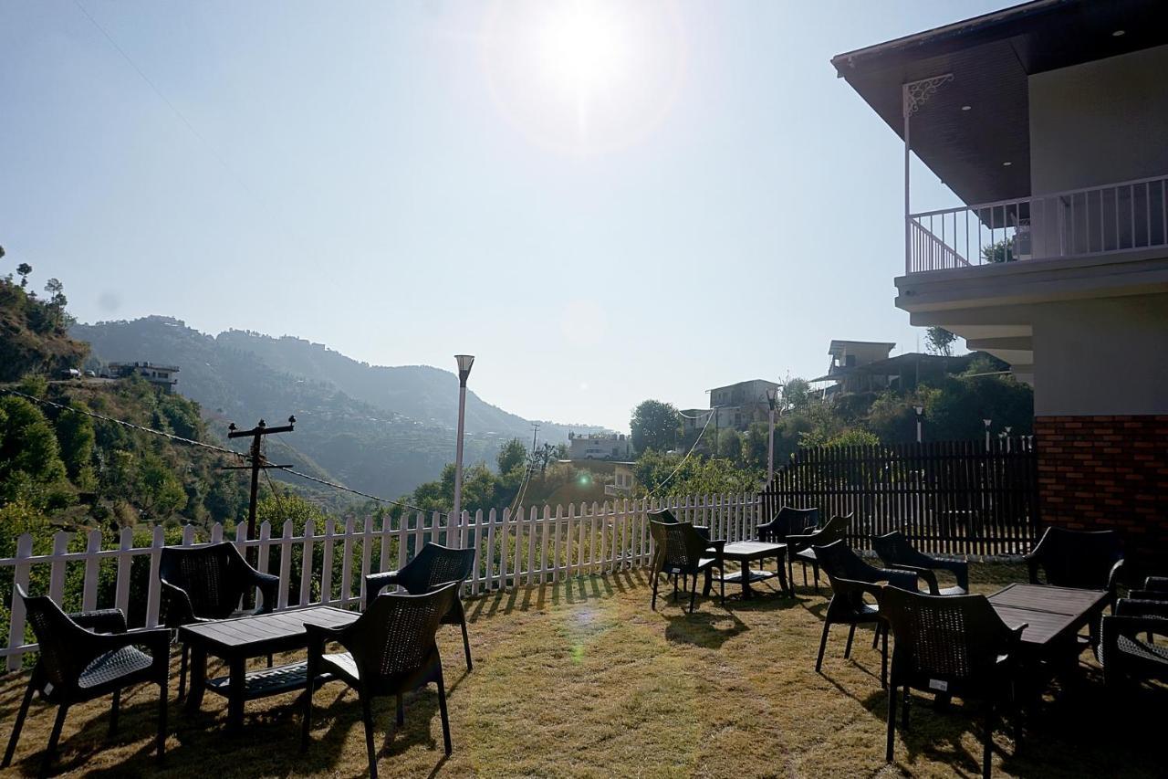 Sl Manor Hill Resort Mussoorie Buitenkant foto